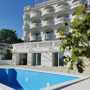 4* Hotel Bellevue